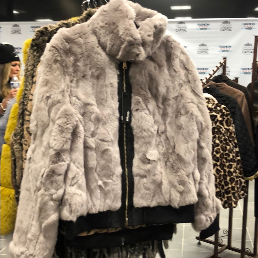 Rex Rabbit Ava & Kris fur jacket - Picture 2 of 5